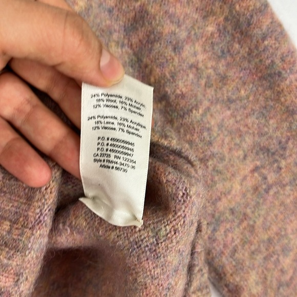 Aritzia WIlfred Chapais Pink-Multi-Coloured Crew-Neck Wool-Blend Sweater - Picture 7 of 10